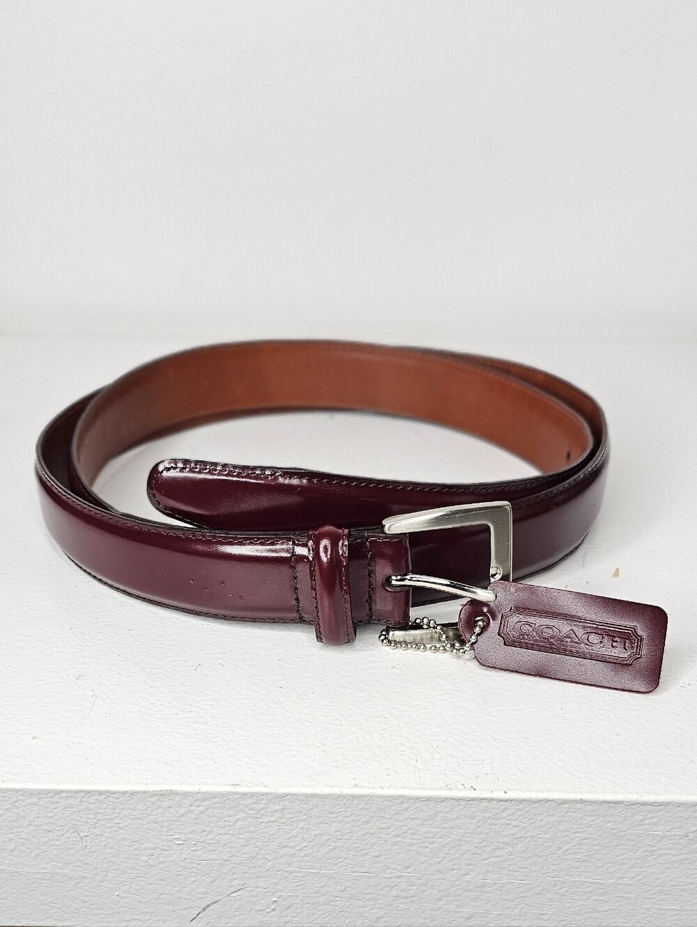 Vintage Coach Men's Burgundy Leather Belt Size 44 Silver Hardware Hangtag